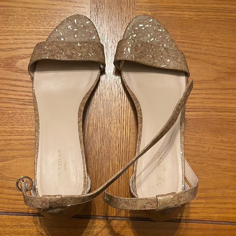 Ann Taylor Heels, worn once, size 9